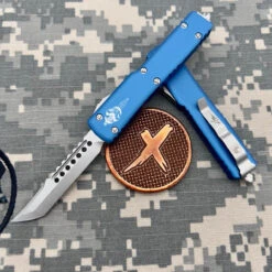 Microtech UTX-70 419-10BLS Blue Stonewash Hellhound Tanto