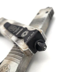 Microtech Combat Troodon142-1SAD Star Wars Sand Trooper Double Edge Deep Engraved -Microtech Shop 355542333 945883330017437 6945692432162044998 n 98732.1687232094