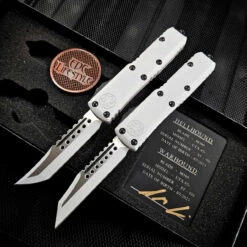 Microtech UTX-85 719-1SETSTS Hellhound Tanto & WarhoundSignature Series Star Wars Storm Trooper Deep Engraved White Standard Set Of 2