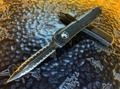 Microtech Ultratech Double Edge Double Full Serrated Distressed Black Tactical -Microtech Shop MT122 D3DBKT 4