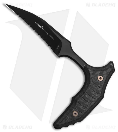 Microtech BEE S/E Wharncliffe Double Push Daggers Carbon Fiber (2.5" DLC Serr) 2 Microtech BEE S/E Wharncliffe Double Push Daggers Carbon Fiber (2.5" DLC Serr) - Image 2