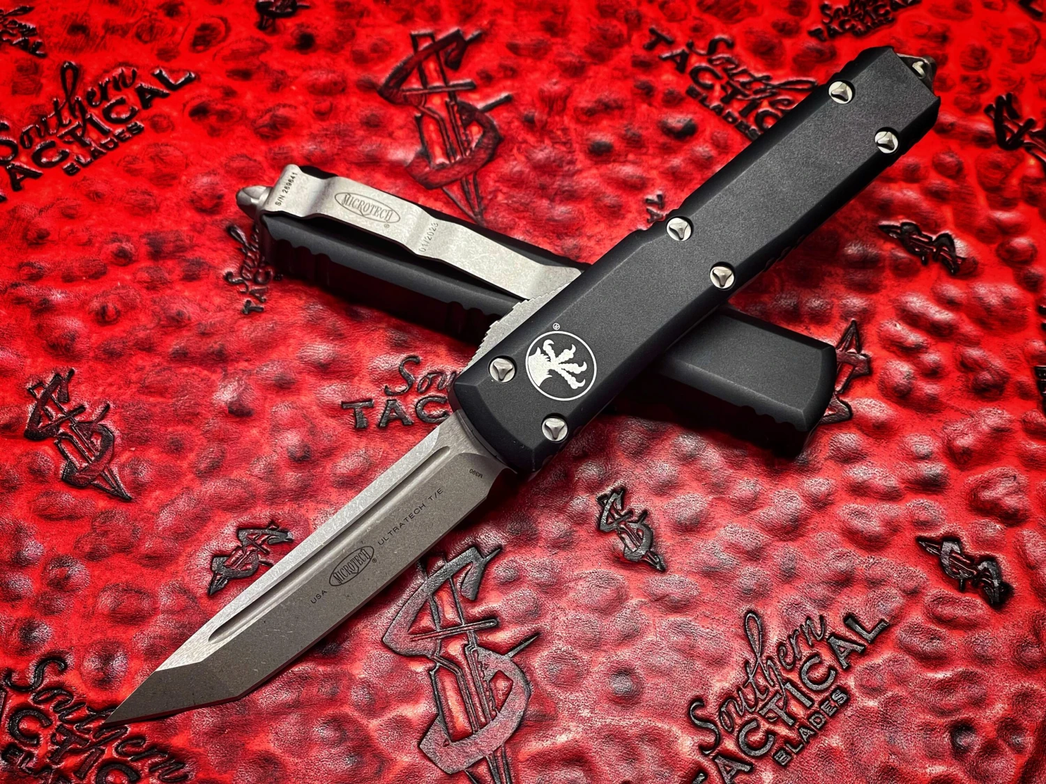 Microtech Ultratech Tanto Apocalyptic Standard 1 Microtech Ultratech Tanto Apocalyptic Standard